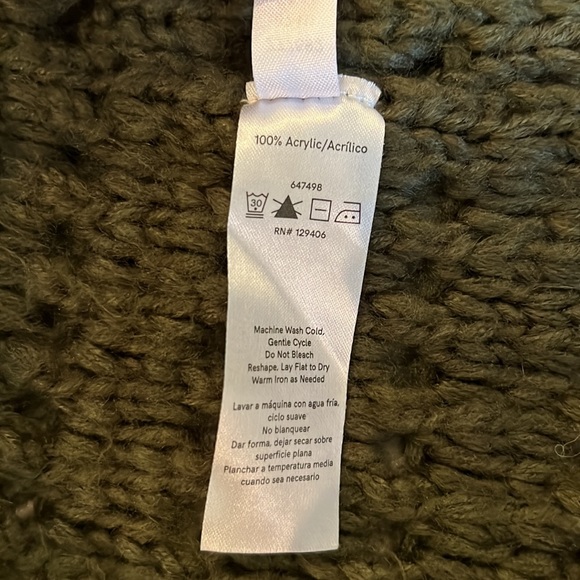 VENUS Cardigan - Picture 9 of 9